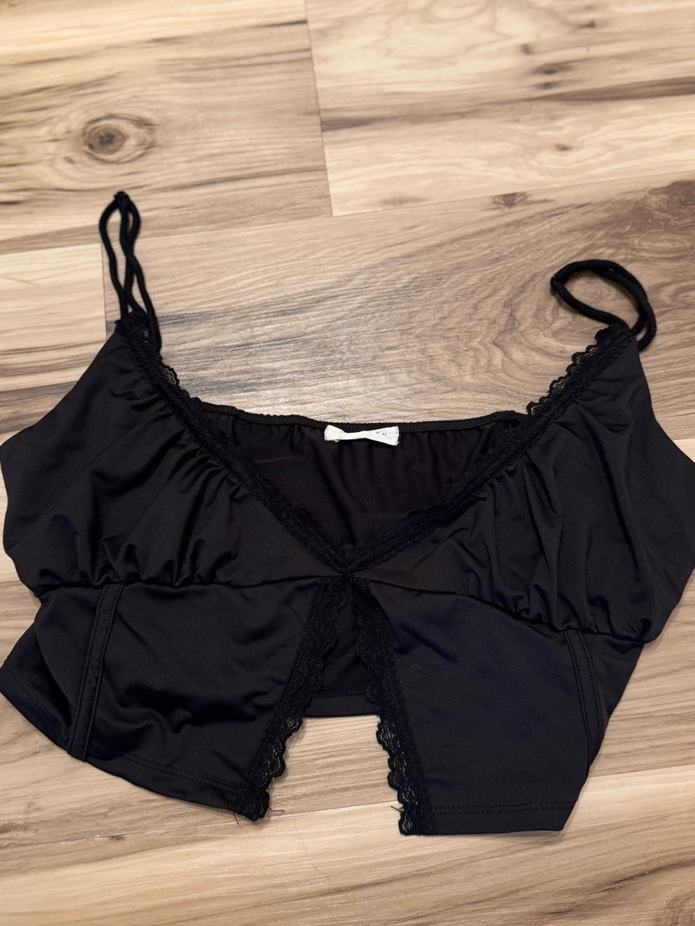 women’s Sexy Slit Lace-Trim Black Crop Top XL NWOT